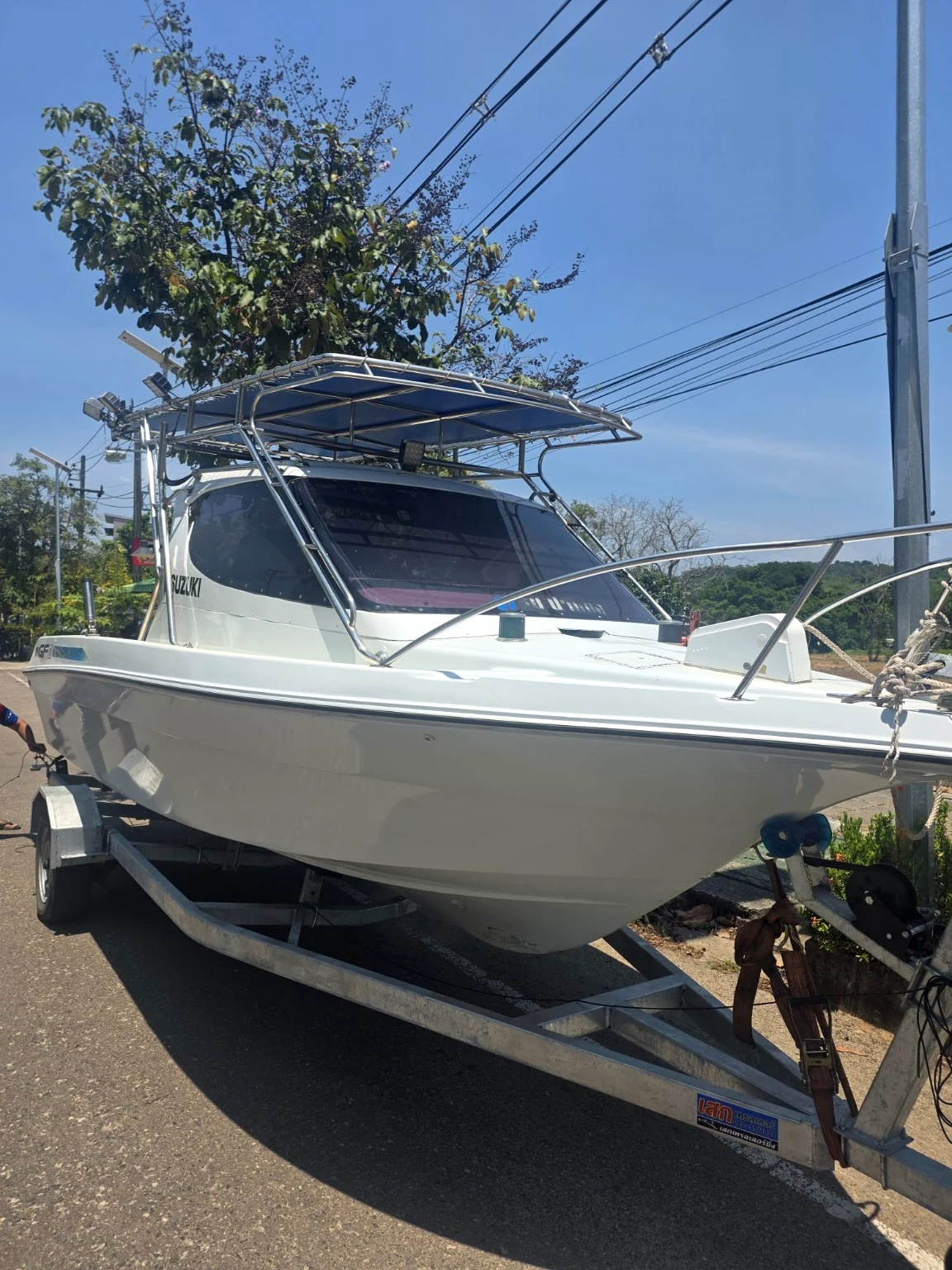 View the GF21 hull and canopy out of the water